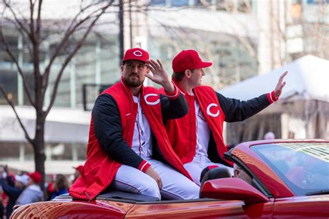 Reds ready to get ahead .